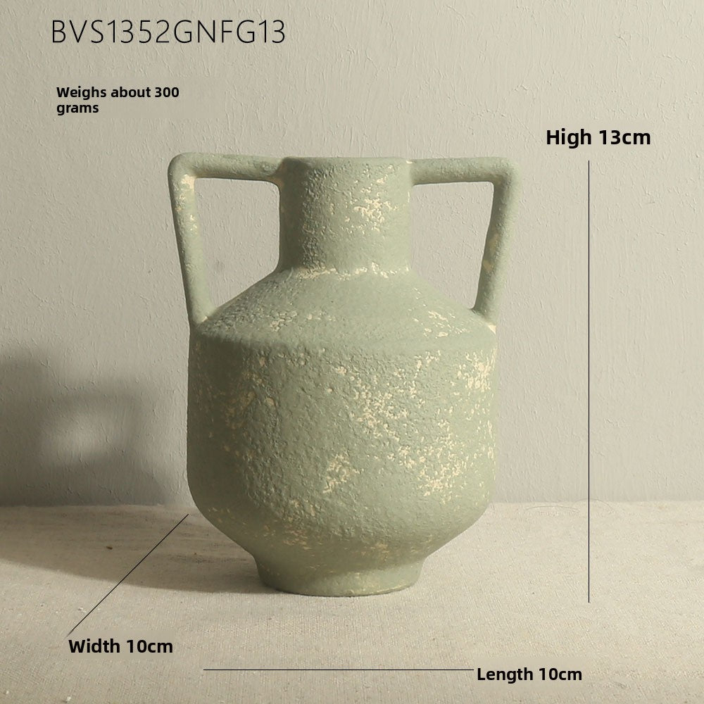Green ceramic vase with dimensions and weight information on a neutral background