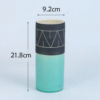 Cylindrical container with measurements on a light blue background