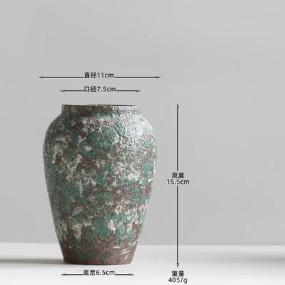 Ceramic vase with dimensions labeled on a gray background